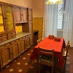 Via Del Teatro 1 Apartment
